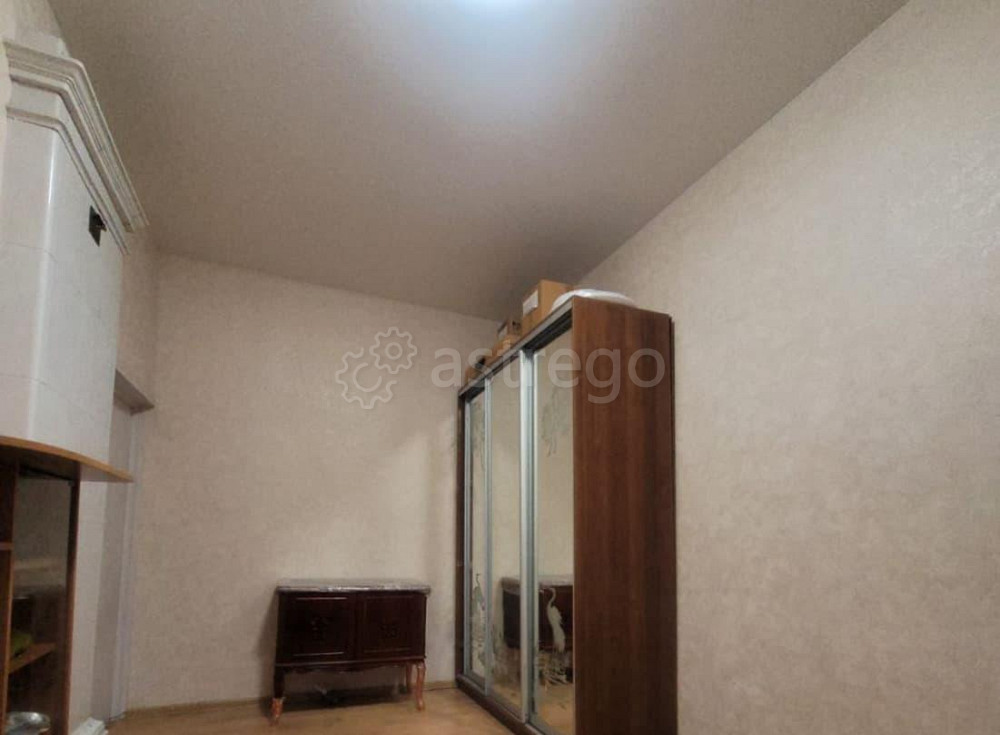 Комната, 45 м2, 2/6 эт. Санкт-Петербург - изображение 2