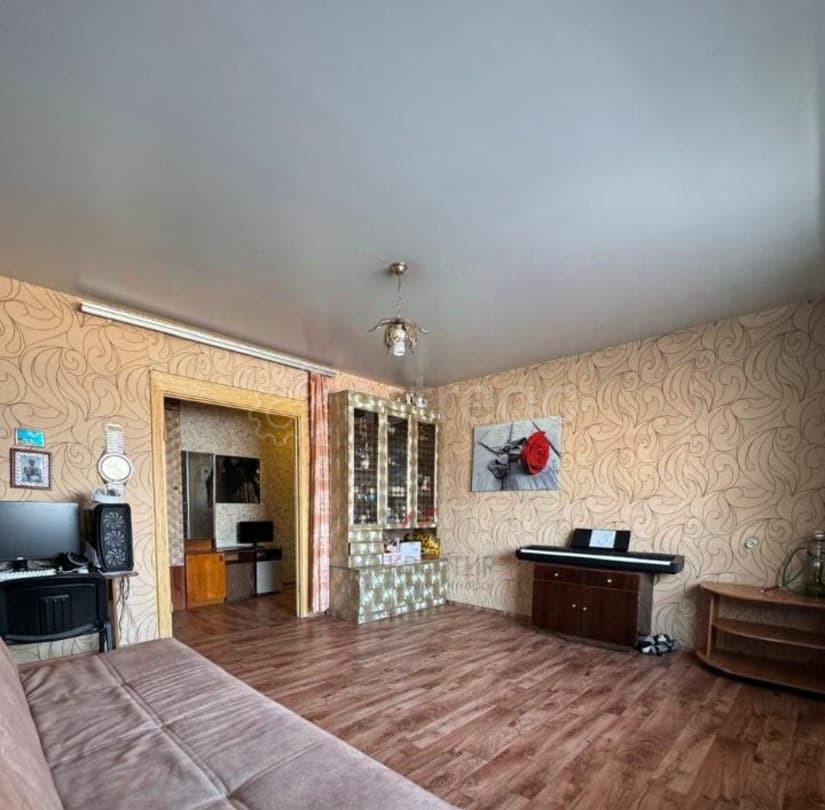 4-комн. квартира, 77 м2, 9/9 эт. Минусинск - изображение 1