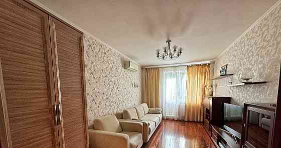 3-комн. квартира, 77 м2, 2/17 эт. Москва