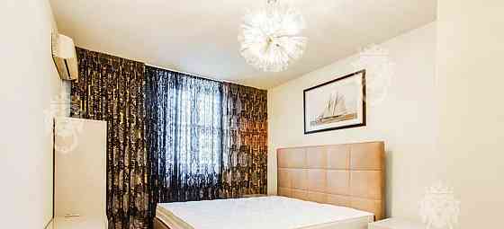 3-комн. квартира, 106 м2, 16/25 эт. Москва