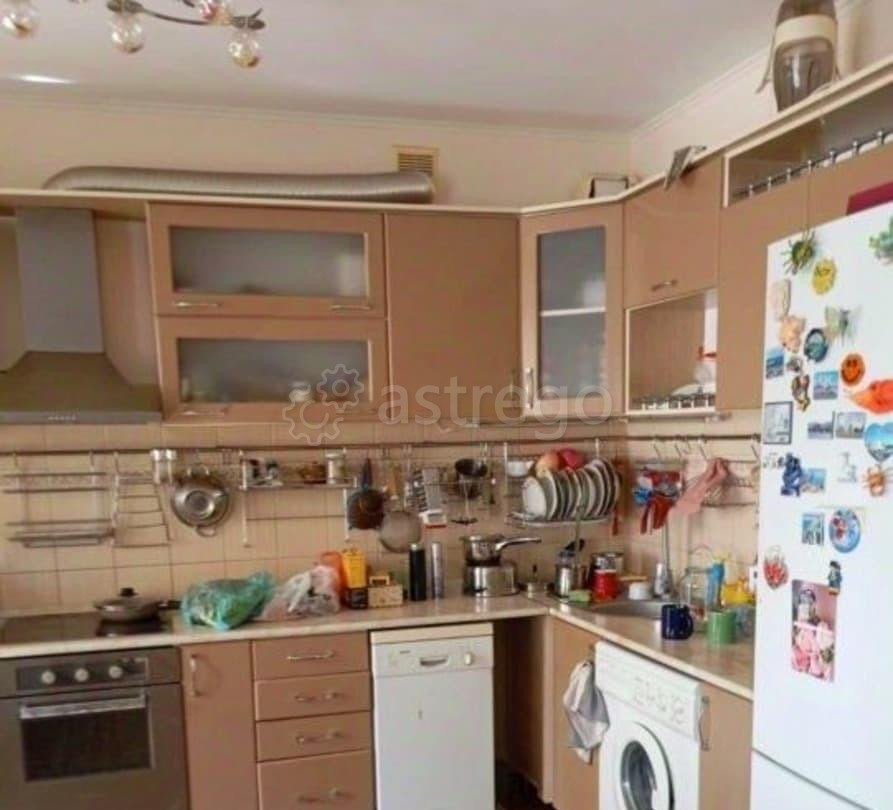 3-комн. квартира, 86 м2, 6/9 эт. Белгород - изображение 1