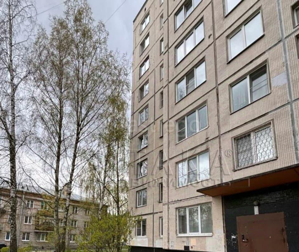 Комната, 13.4 м2, 1/9 эт. Санкт-Петербург - изображение 1