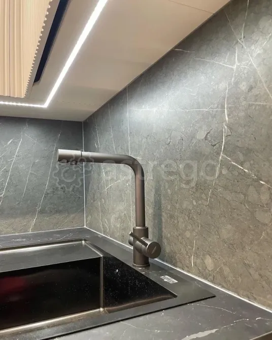 Монтаж Телевизоров.гардин.полок.Светильников и т.д Сантехника.Полы Хабаровск - изображение 4