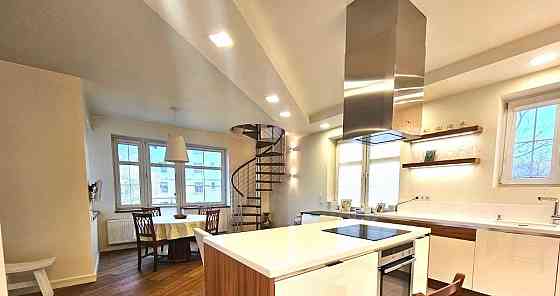 Студия, 100 м2, 2/4 эт. Химки