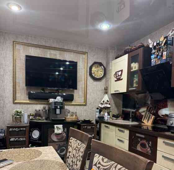 3-комн. квартира, 90 м2, 3/10 эт. Красноярск