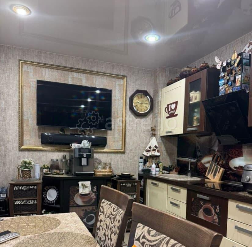 3-комн. квартира, 90 м2, 3/10 эт. Красноярск - изображение 2