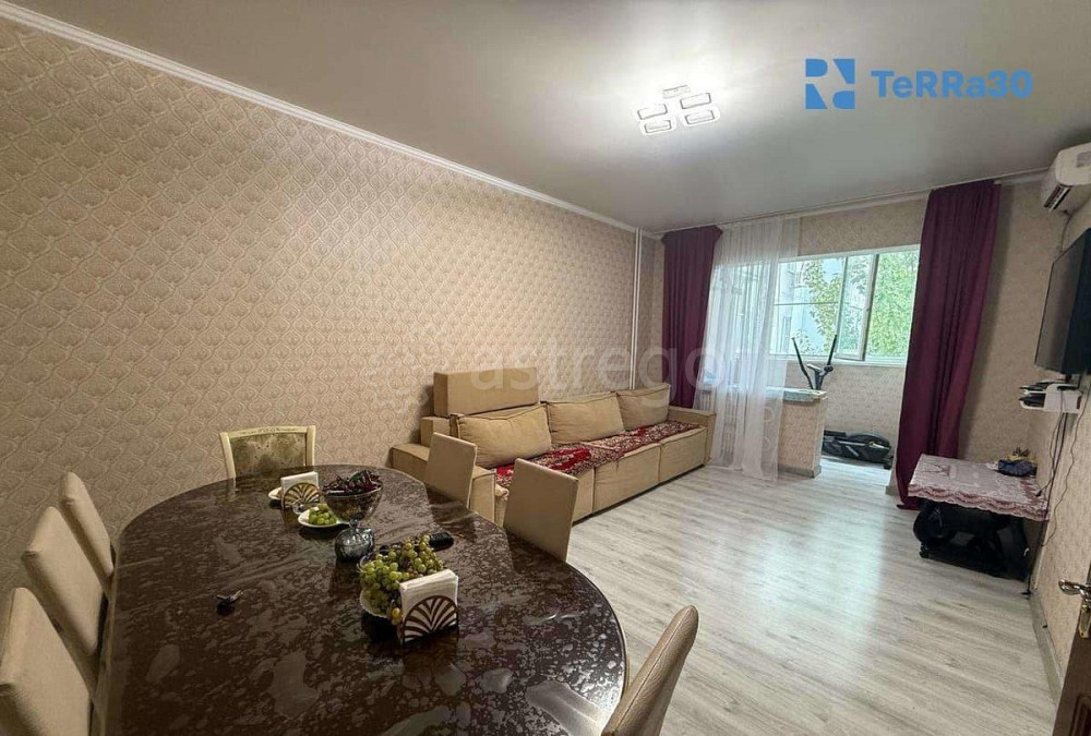 3-комн. квартира, 69 м2, 5/9 эт. Астрахань - изображение 1