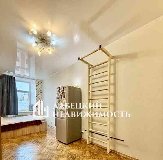 6-комн. квартира, 159 м2, 6/6 эт. Санкт-Петербург