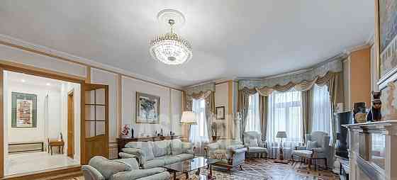 4-комн. квартира, 160 м2, 4/6 эт. Москва
