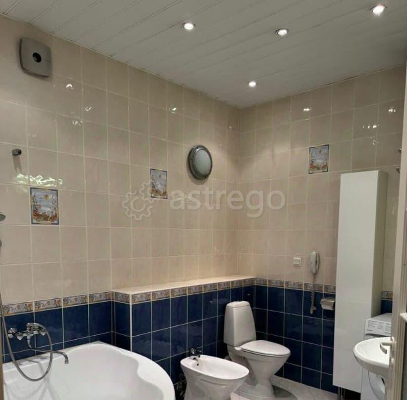 2-комн. квартира, 90 м2, 2/4 эт. Санкт-Петербург - изображение 7