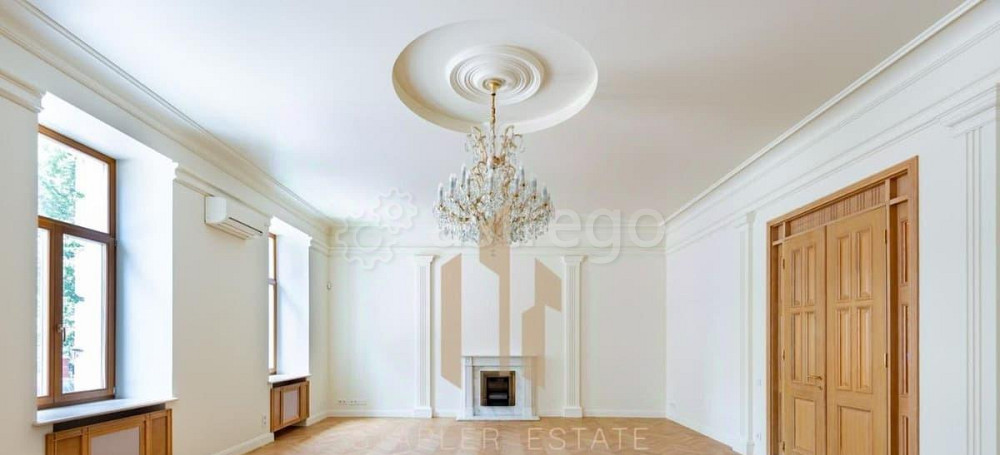 5-комн. квартира, 220 м2, 1/5 эт. Москва - изображение 1