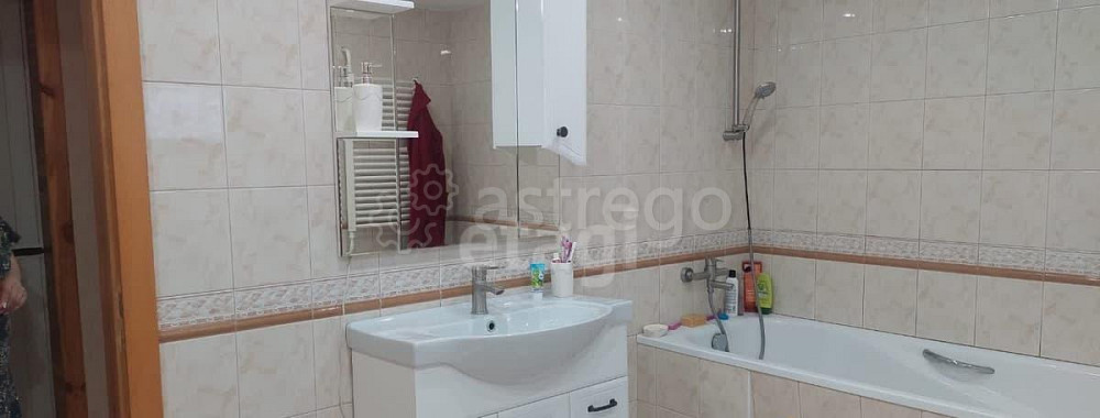 Дом, 270.7 м, 5.9 сотки, 3 эт. Майкоп - изображение 2