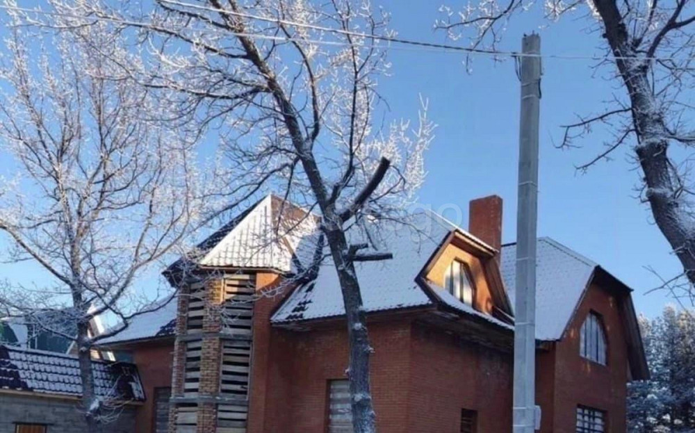 Коттедж, 404.6 м2, 15 соток, 3 эт. Белокуриха - изображение 1