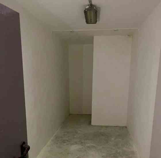 Комната, 10.8 м2, 1/1 эт. Красноярск