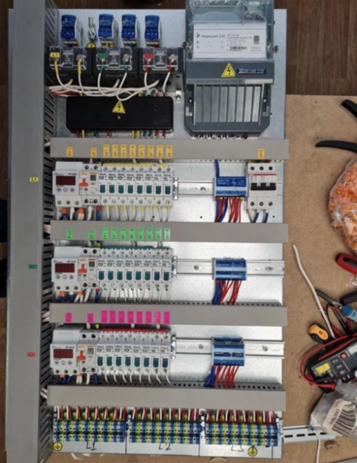 Электрик 24 часа.услуги электрика.электромонтаж Санкт-Петербург - изображение 1