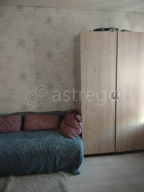 Комната, 60 м2, 5/6 эт. Санкт-Петербург - изображение 1