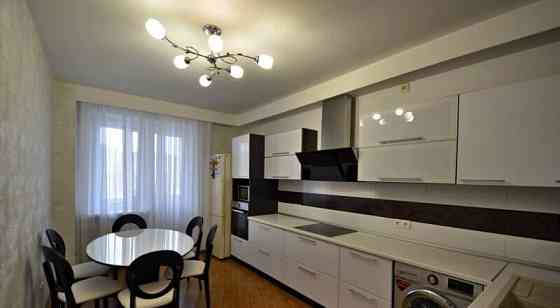 2-комн. квартира, 82.1 м2, 2/14 эт. Москва