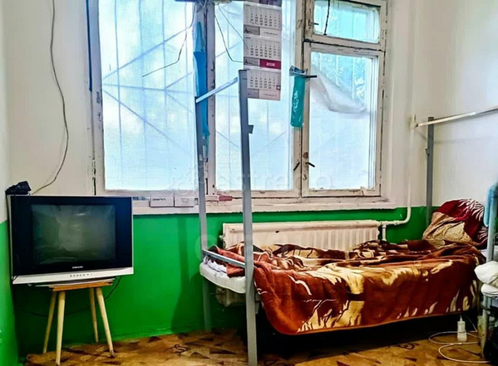 Комната, 10 м2, 1/9 эт. Санкт-Петербург - изображение 2