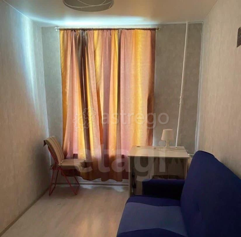 Комната, 10 м2, 5/6 эт. Санкт-Петербург - изображение 1