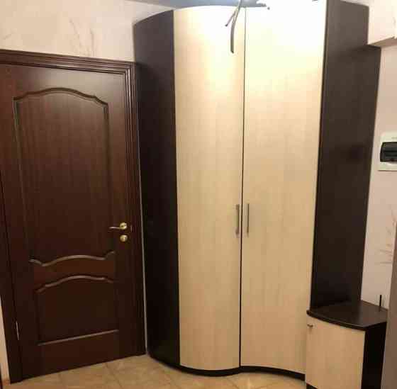 2-комн. квартира, 43 м2, 3/9 эт. Москва
