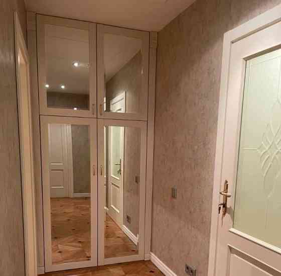 4-комн. квартира, 127 м2, 2/8 эт. Санкт-Петербург