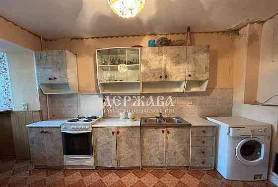4-комн. квартира, 87.4 м2, 1/5 эт. Старый Оскол