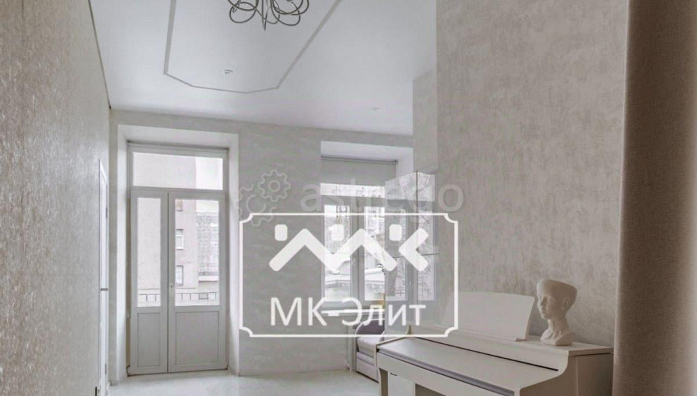 3-комн. квартира, 88 м2, 2/5 эт. Санкт-Петербург - изображение 1
