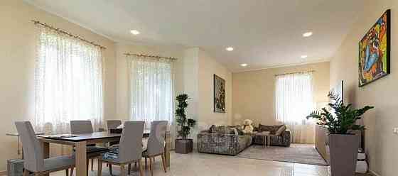 Дом, 373.3 м2, 10 соток, 2 эт. Видное