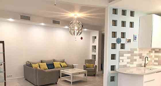 4-комн. квартира, 138 м2, 3/25 эт. Москва