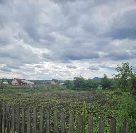 Земельный участок, 8 соток Березовка