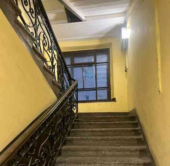 6-комн. квартира, 145 м2, 5/5 эт. Санкт-Петербург