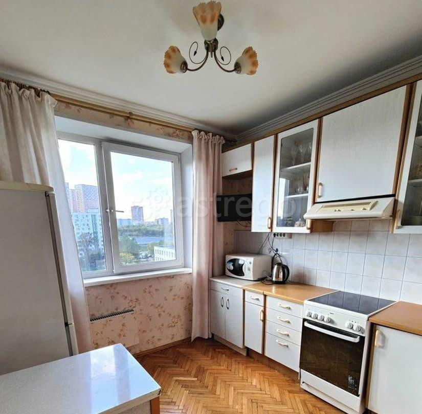 2-комн. квартира, 55 м2, 9/14 эт. Москва - изображение 2