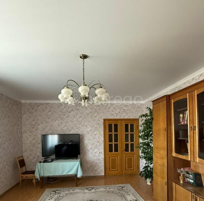 Комната, 30 м2, 9/9 эт. Астрахань - изображение 2