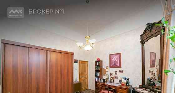 4-комн. квартира, 80.7 м2, 3/3 эт. Санкт-Петербург