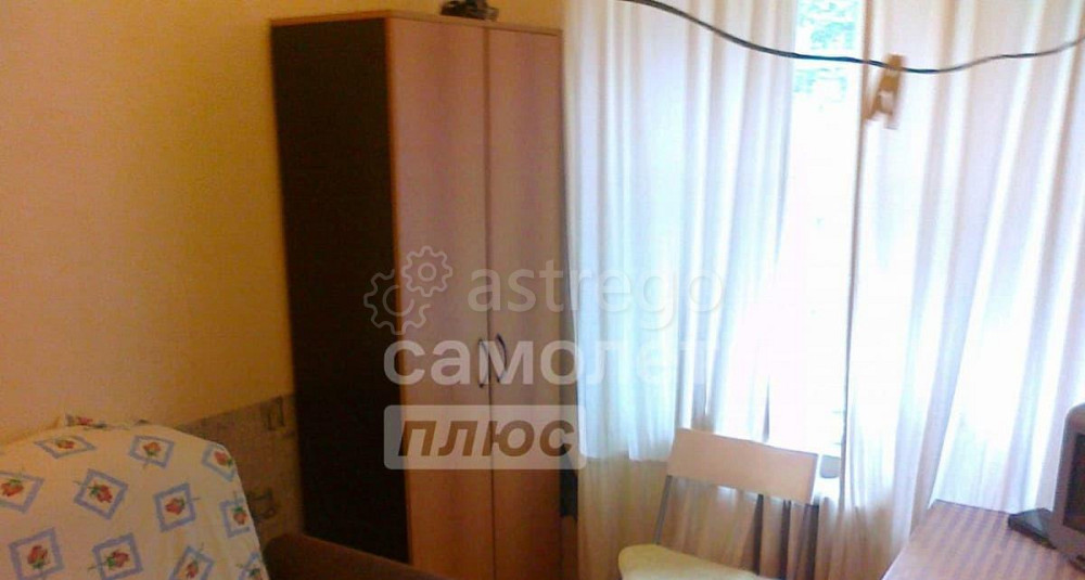 Комната, 8.1 м2, 3/5 эт. Москва - изображение 1