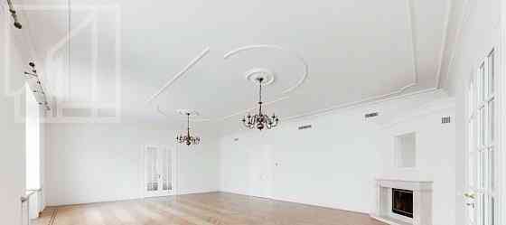 6-комн. квартира, 330 м2, 5/6 эт. Москва