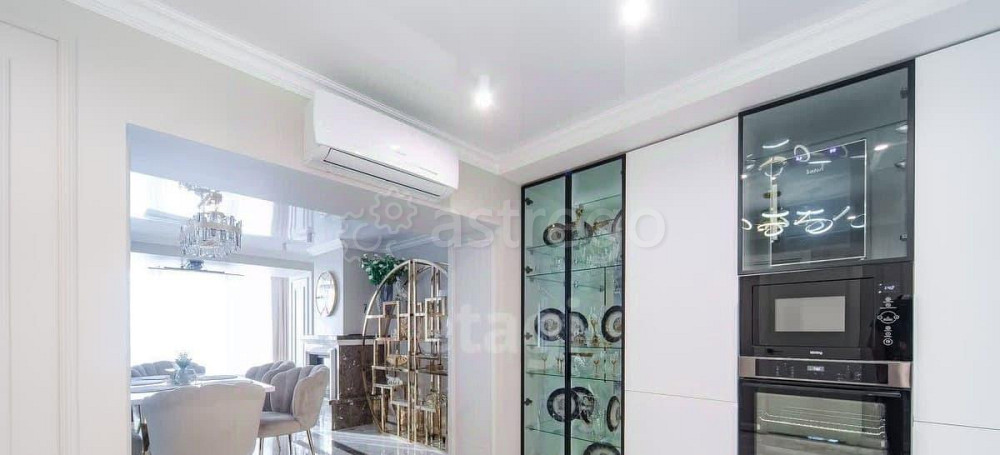 5-комн. квартира, 200 м2, 5/5 эт. Благовещенск - изображение 1