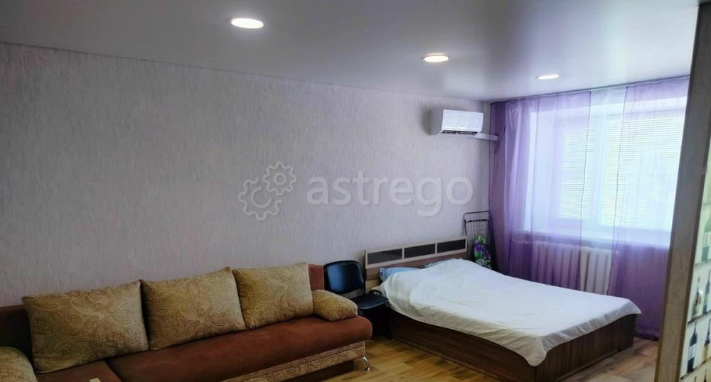 1-комн. квартира, 33 м2, 2/5 эт. Яровое - изображение 1