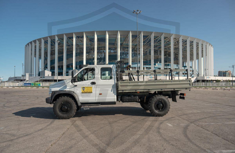 Грузопассажирский автомобиль со сдвенной кабиной на 7 мест 4х4 Москва - изображение 1