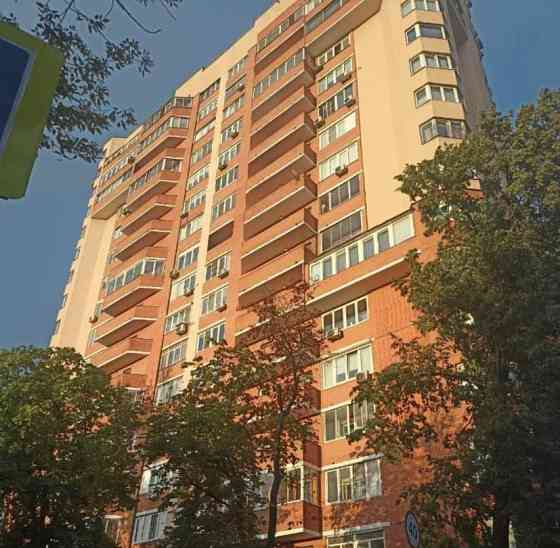 4-комн. квартира, 140 м2, 4/18 эт. Москва