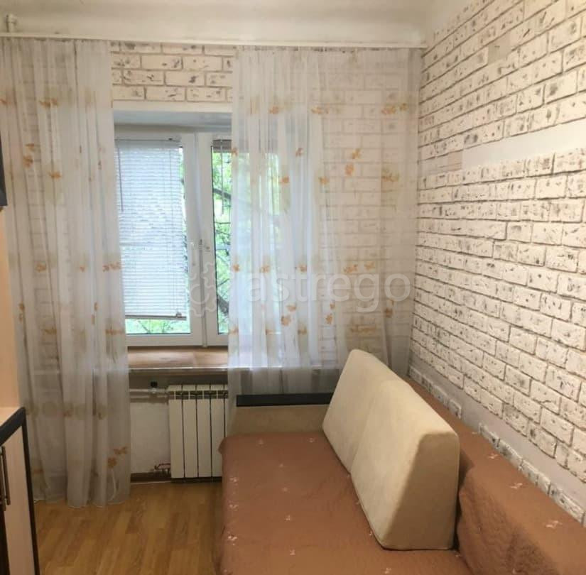 Комната, 10 м2, 5/5 эт. Москва - изображение 1