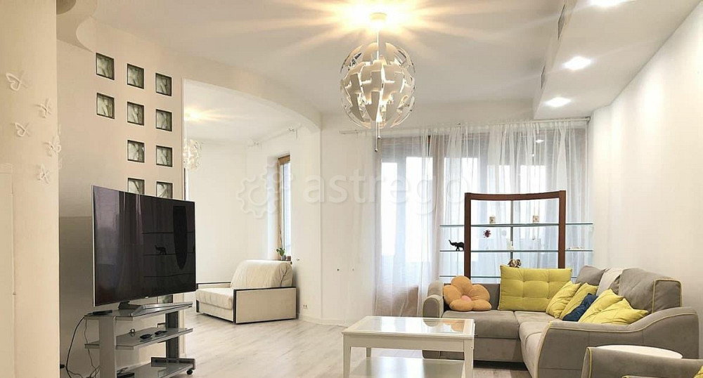 4-комн. квартира, 138 м2, 3/25 эт. Москва - изображение 1