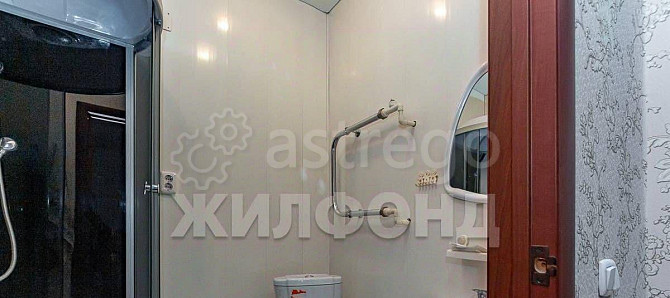 Дом, 178.8 м2, 5 соток, 2 эт. Новоалтайск - изображение 7