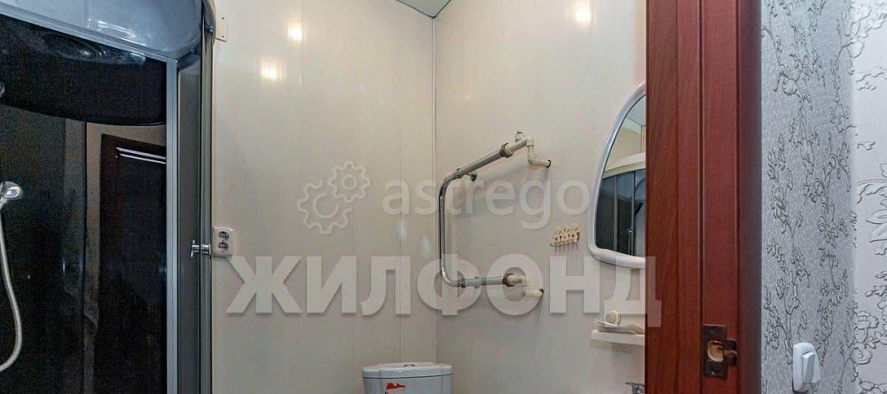 Дом, 178.8 м2, 5 соток, 2 эт. Новоалтайск - изображение 7