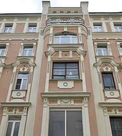 Комната, 60.6 м2, 3/5 эт. Москва