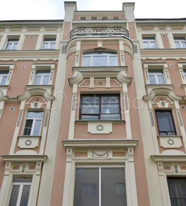 Комната, 60.6 м2, 3/5 эт. Москва - изображение 1