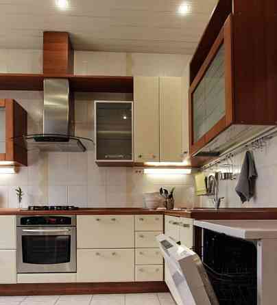3-комн. квартира, 92 м2, 5/7 эт. Санкт-Петербург