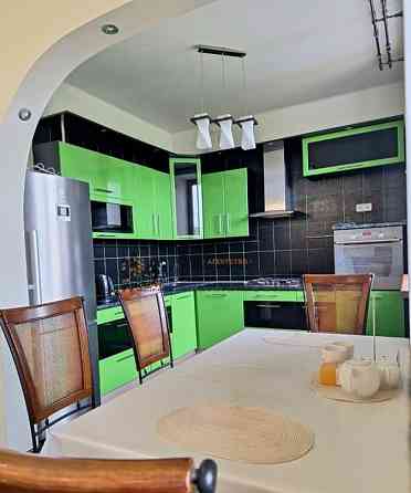 2-комн. квартира, 80 м2, 4/4 эт. Уфа