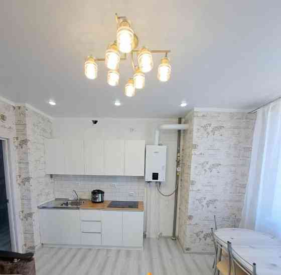 2-комн. квартира, 65 м2, 18/21 эт. Астрахань