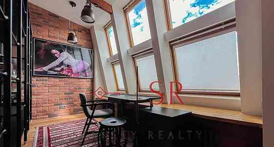 3-комн. квартира, 140 м2, 5/6 эт. Санкт-Петербург